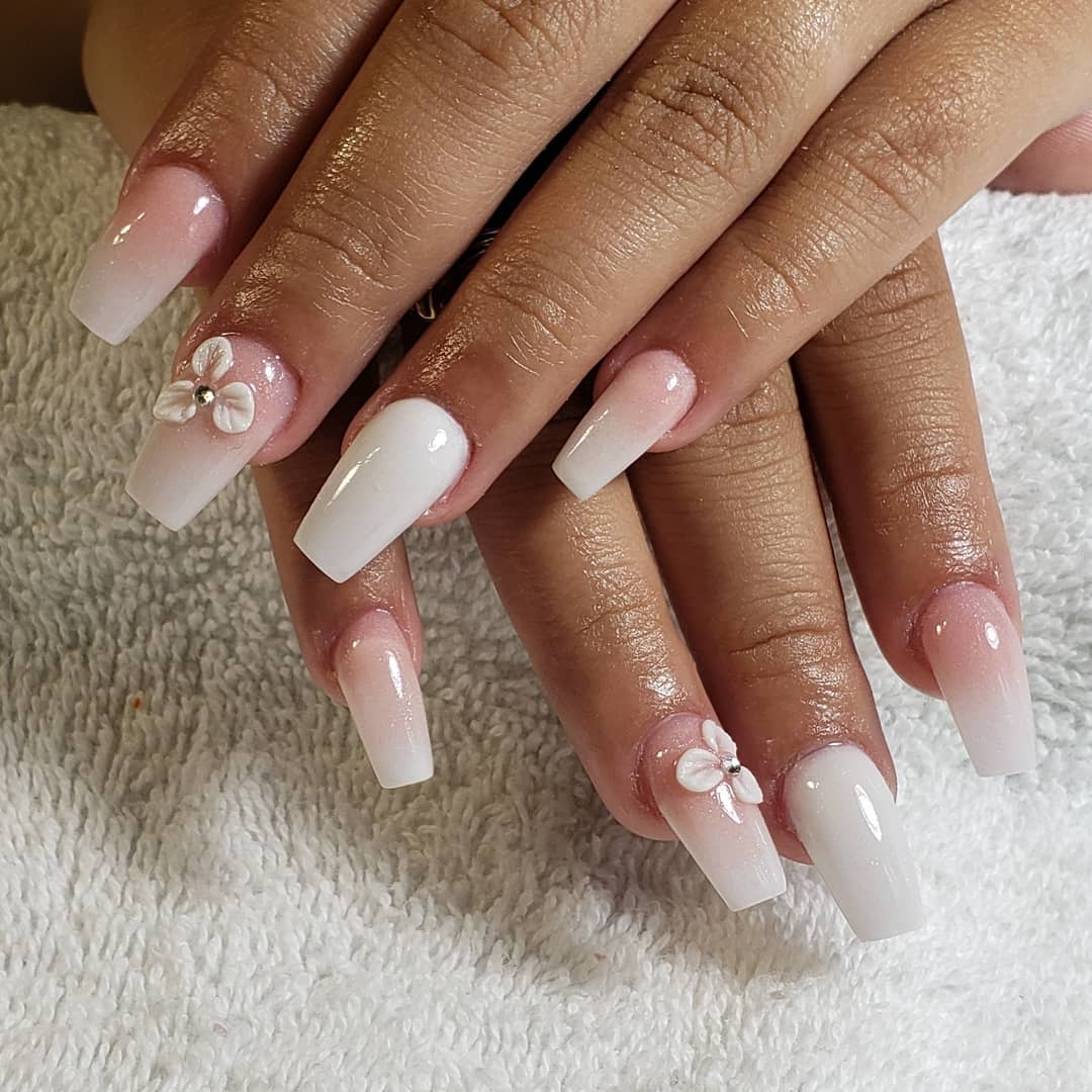 20+ wedding nail designs with flower for the bride