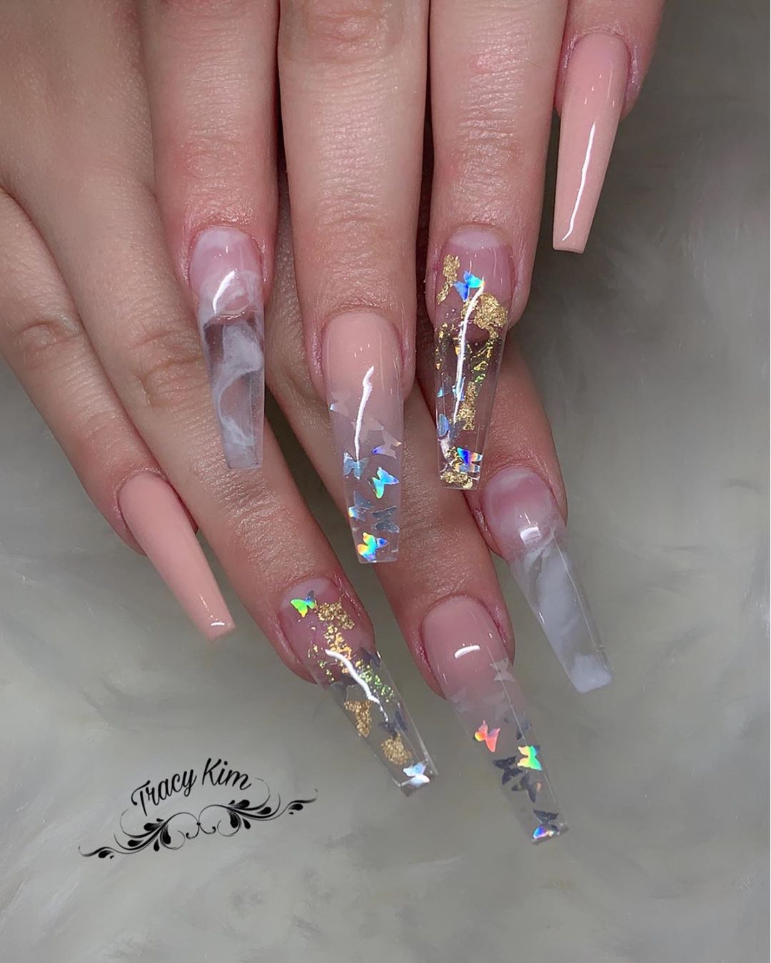 Amazing coffin acrylic nails art design,if you love coffin nails,follow this article, it will told you Why choose acrylic nails design?